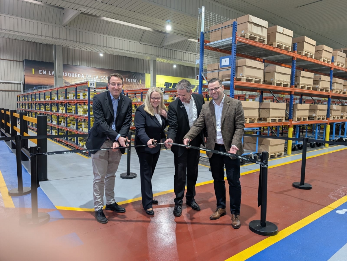 TMD Friction inaugura oficialmente su almacén de Paterna (Valencia)