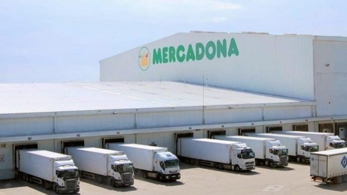 La logística de Mercadona implica a 370 empresas transportistas