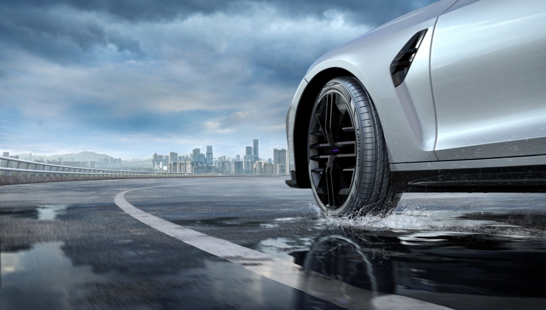 Laufenn presenta el neumático deportivo de verano S Fit 2 como equipamiento original en Europa