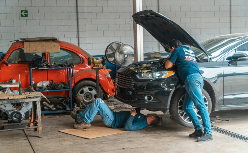 Los talleres superan a telefonía o transporte en reclamaciones de los consumidores en la Comunidad Valenciana