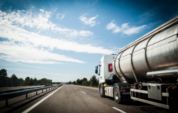 El Gobierno actualiza las condiciones para el lavado y reparación de cisternas de mercancías peligrosas