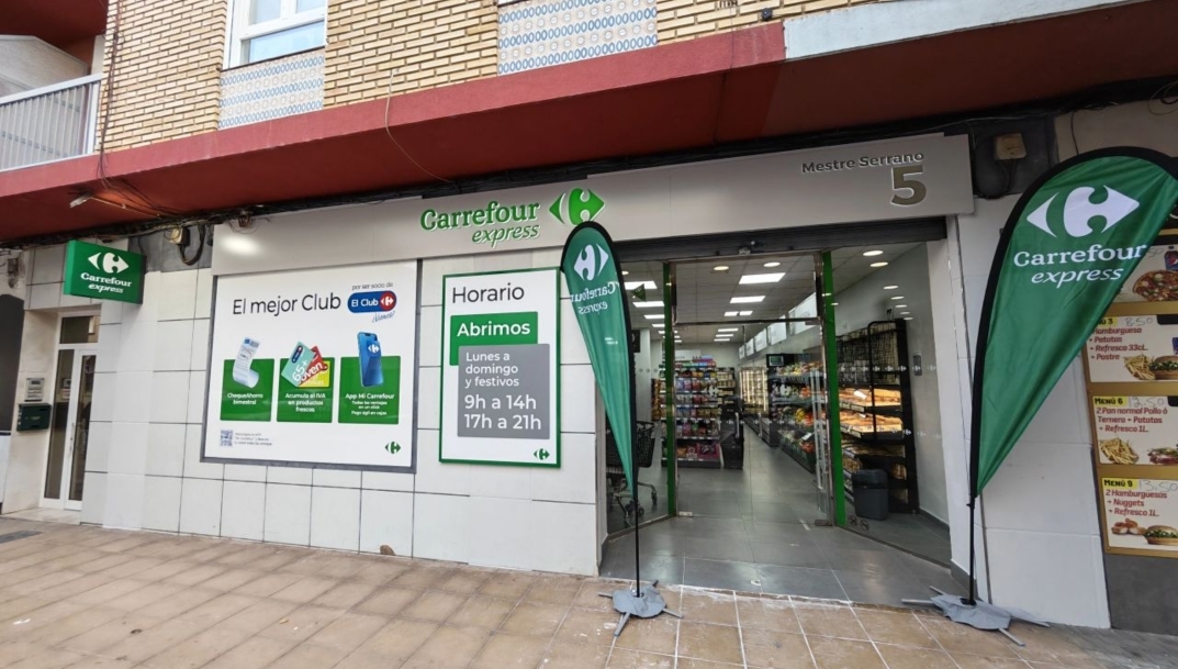 Carrefour abre un nuevo supermercado bajo su enseña Express en Alcàsser (Valencia)