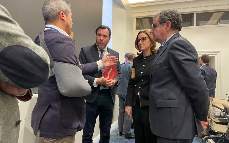 El BOE confirma que la única medida para los transportistas es la ayuda de 20 céntimos por litro al gasóleo profesional