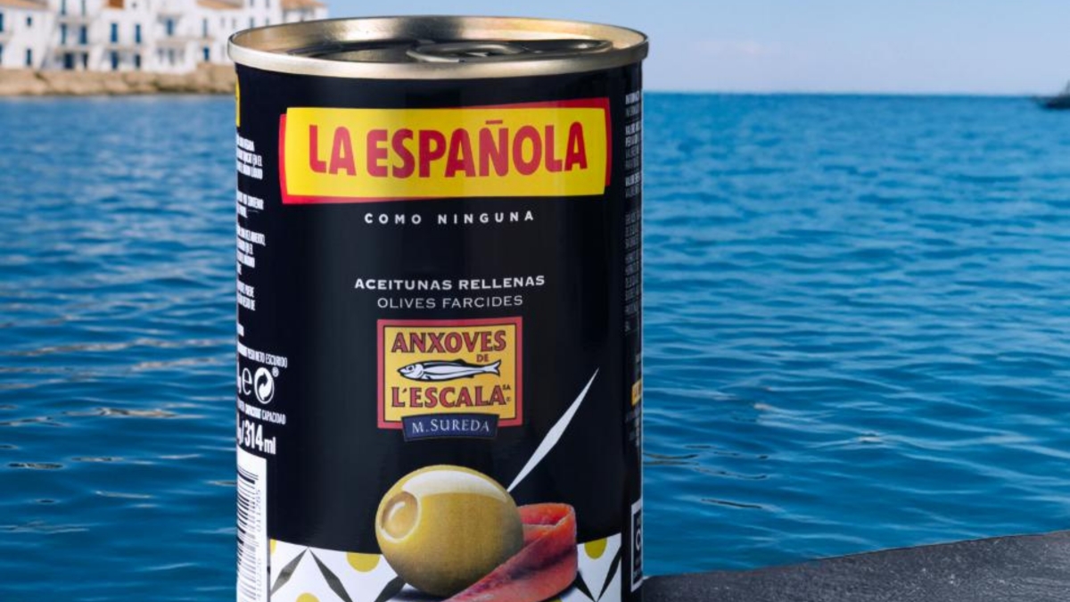La Española lanza junto a Anxoves de l’Escala unas aceitunas rellenas de anchoa de la Costa Brava