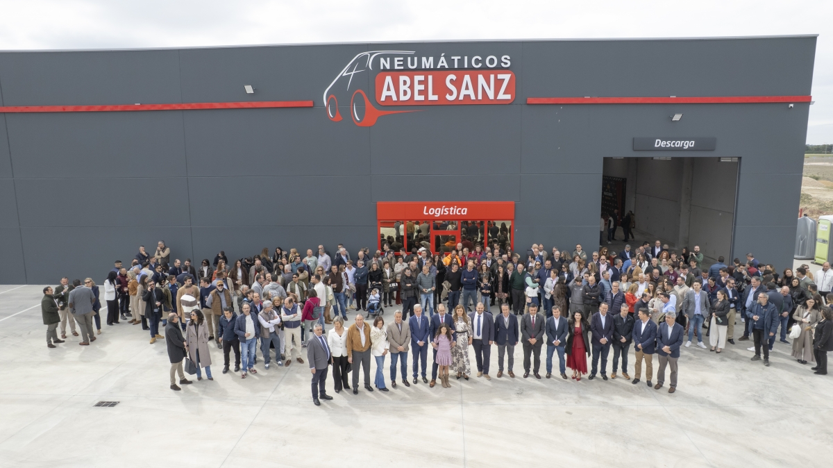 Neumáticos Abel Sanz estrena almacén de 5.000 m2 en Arévalo (Ávila) para neumáticos agrícolas e industriales