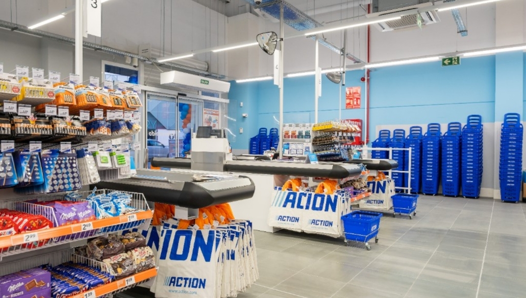 Action abre una nueva tienda en Huércal-Overa (Almería) y gana presencia en Andalucía