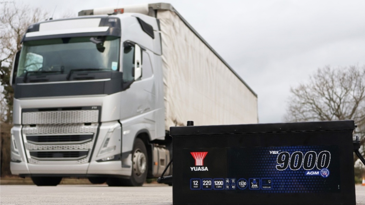 GS Yuasa presenta YBX9625, su primera batería AGM para vehículos industriales