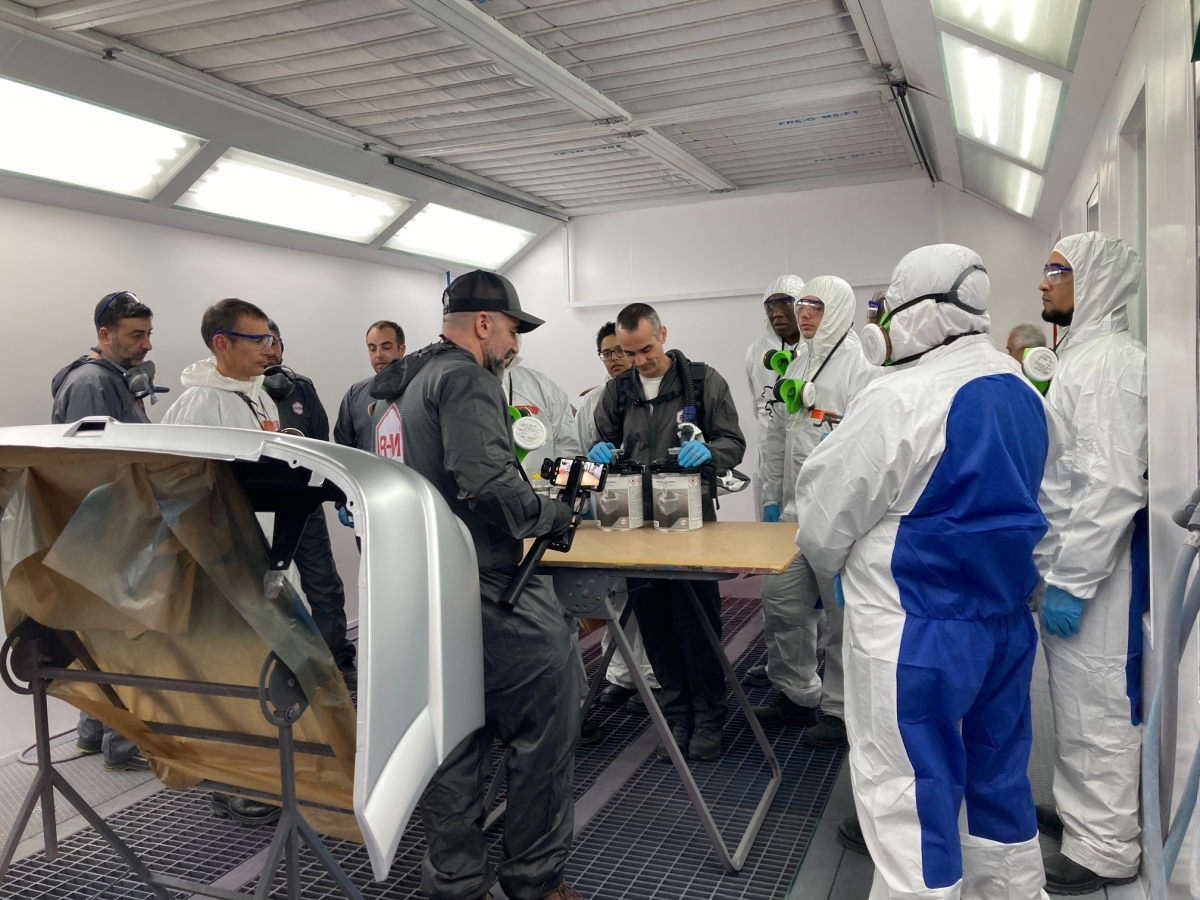 Una de las formaciones impartidas durante las jornadas asturianas de repintado.