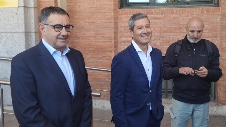 Los transportistas arrancan al Gobierno una norma para poder repercutir en sus clientes el precio del gasóleo