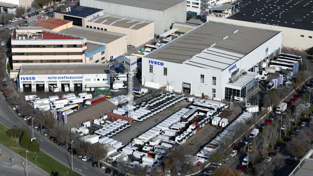 Iveco vende su concesionario en la Zona Franca de Barcelona al Grupo Autodistribución