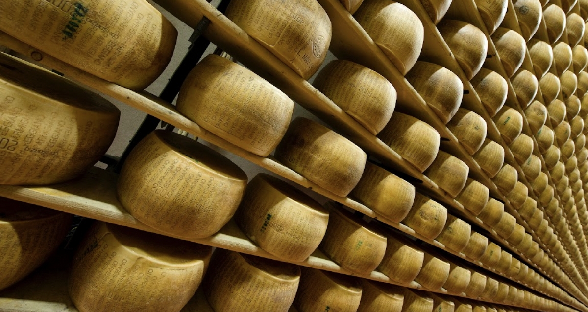 Parmigiano Reggiano factura 3.960 millones en 2025, el 23,8% más, impulsada por la expansión internacional