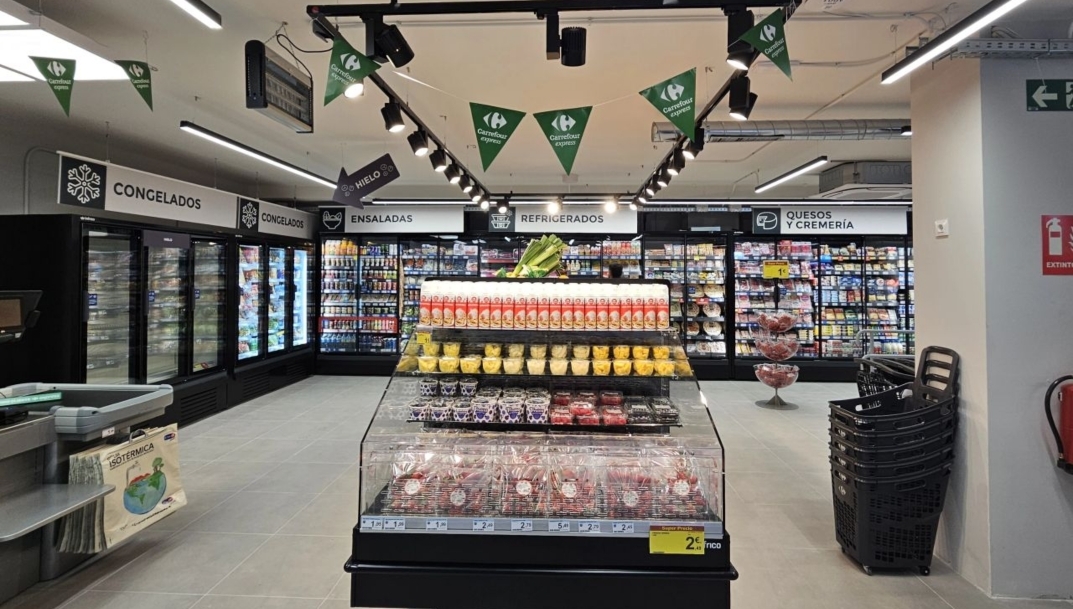 Interior del nuevo Carrefour Express de Madrid.