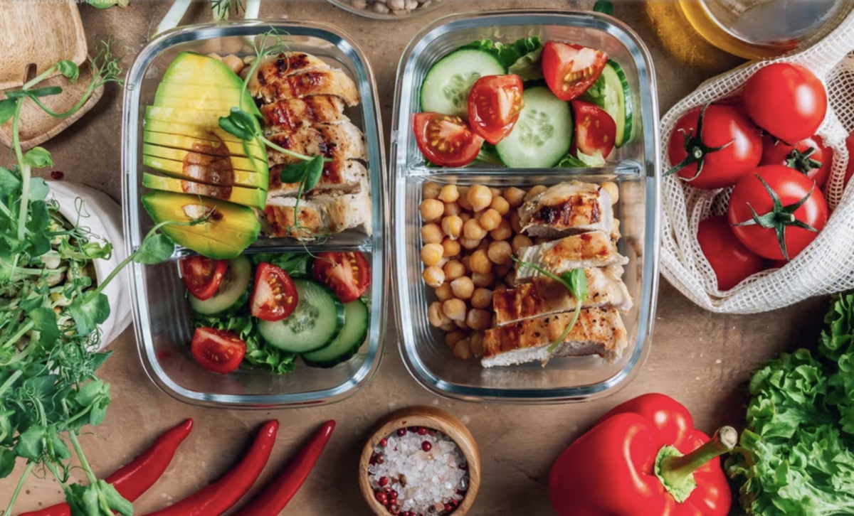 El 56% de los españoles consume más en casa para ahorrar en restaurantes y entretenimiento