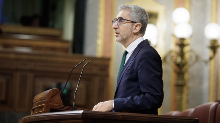 El Congreso convalida con mayoría aplastante la ley que obliga a repercutir la subida del gasóleo en el transporte