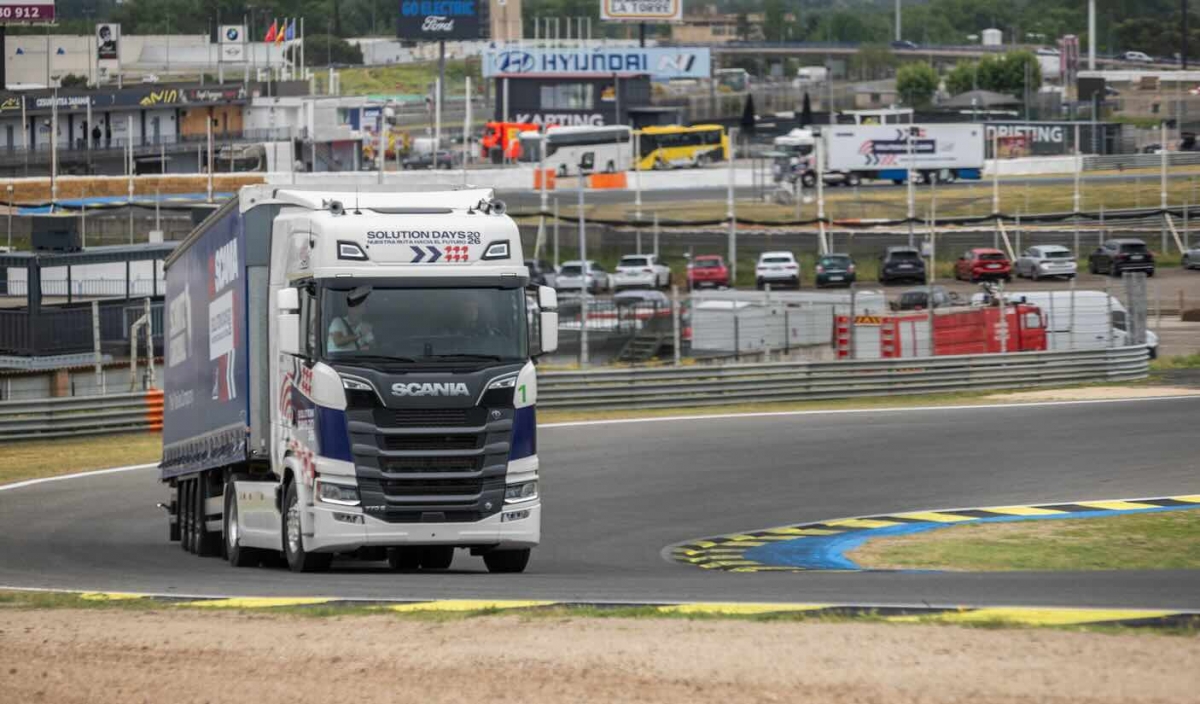 Con 770 cv bajo el pedal y sin restricciones, la Rampa Pegaso parece menos rampa.