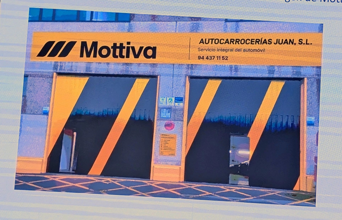 Recreación de una fachada de taller Mottiva.