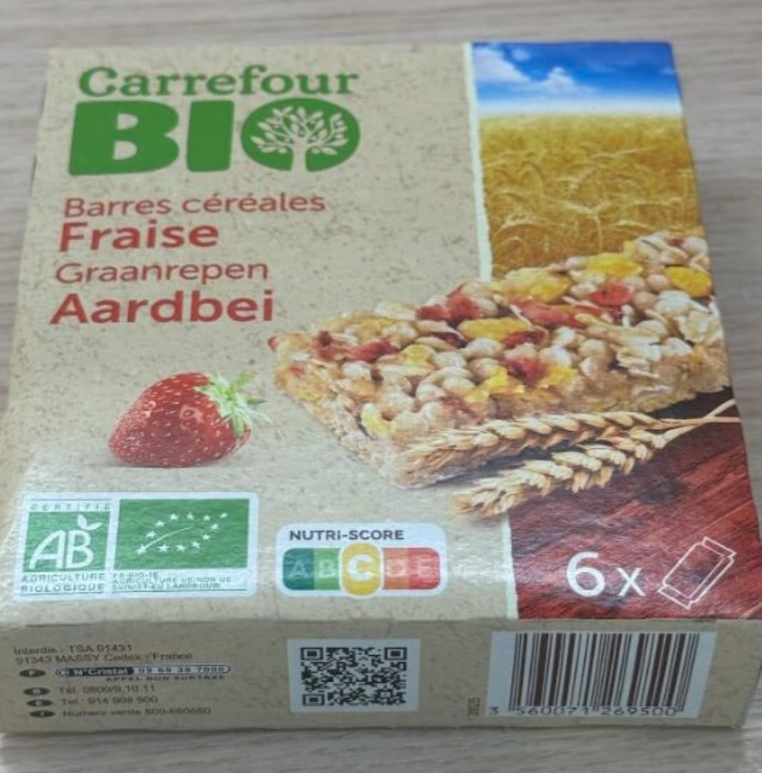  Detalle del nuevo etiquetado de Carrefour: convivencia del código de barras tradicional con el nuevo QR de GS1.