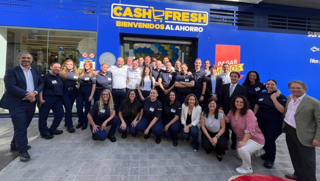 Cash Fresh reabre su histórica tienda de Lope de Vega, en Sevilla
