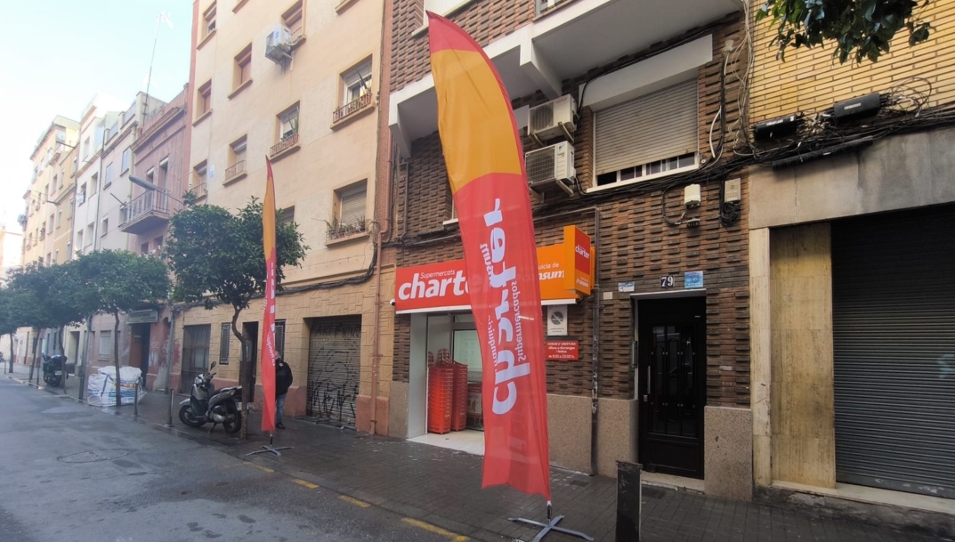 Consum abre un nuevo Charter en L'Hospitalet de Llobregat (Barcelona) y suma 15 tiendas en la localidad