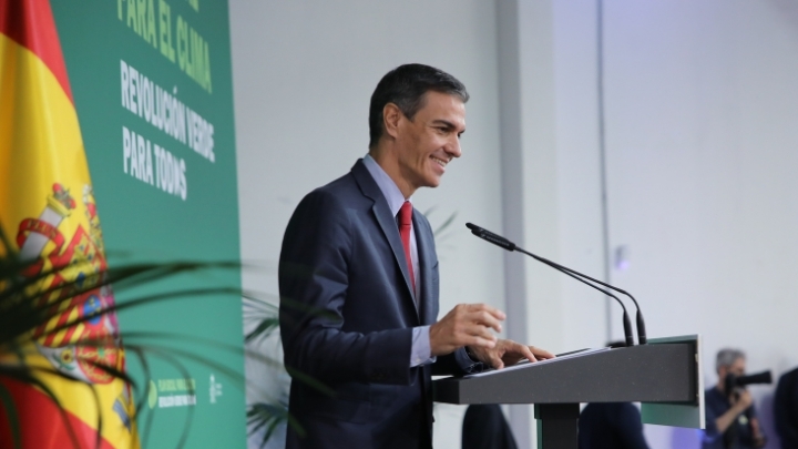 El Gobierno pone sobre la mesa 846 millones para camiones eléctricos, 642 para furgonetas y 400 para puntos de recarga