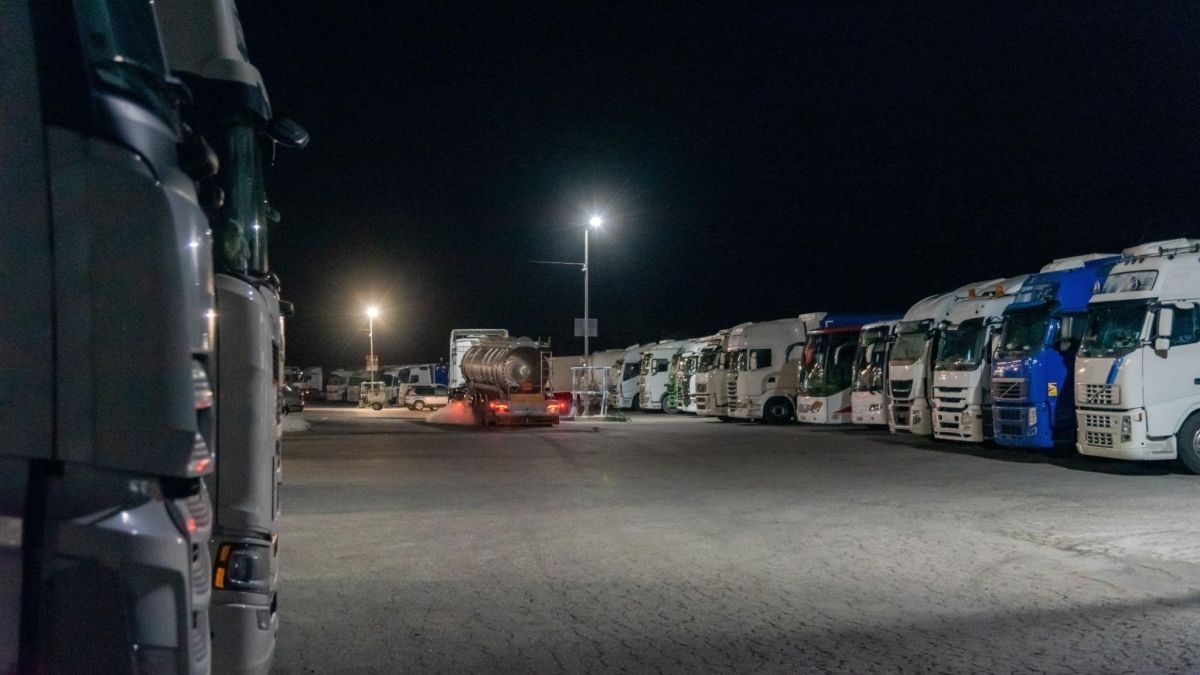 El bienestar del conductor profesional centra una jornada europea del transporte en La Junquera