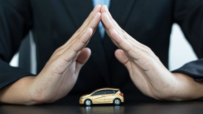 La prima media de nueva producción de autos descendió en mayo un 3% y se instala en los 455 euros
