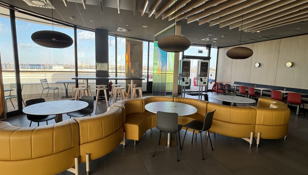 McDonald's abre un nuevo restaurante en Torrevieja (Alicante) con el que alcanza 33 locales en esta provincia