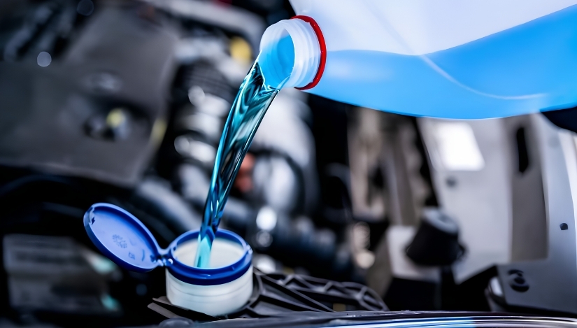 Euromaster aconseja revisar y sustituir el líquido refrigerante para evitar sobrecalentamientos del motor