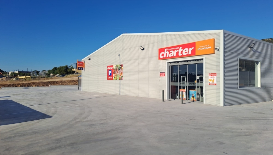 Charter abre un supermercado en Sacedón con el que desembarca en Guadalajara