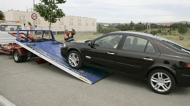 Las grúas podrán entrar en las ZBE para acudir a talleres con independencia del distintivo ambiental que posean