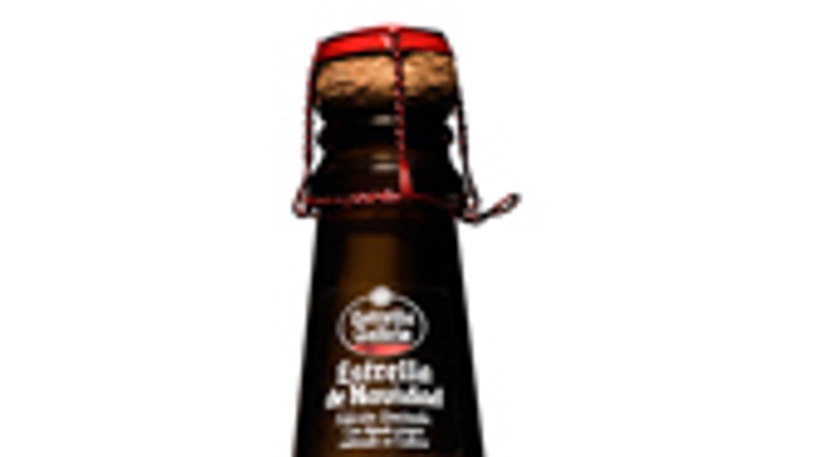 Estrella Galicia presenta su botella con tapón de corcho para Navidad