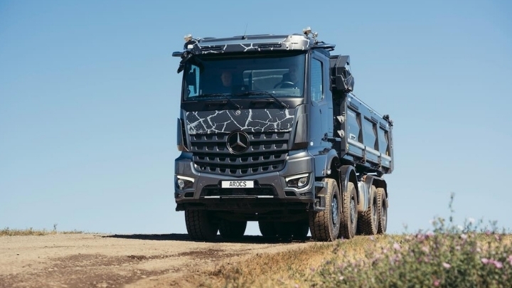 Mercedes-Benz Trucks “Constructions”: Manos a la obra con el eArocs