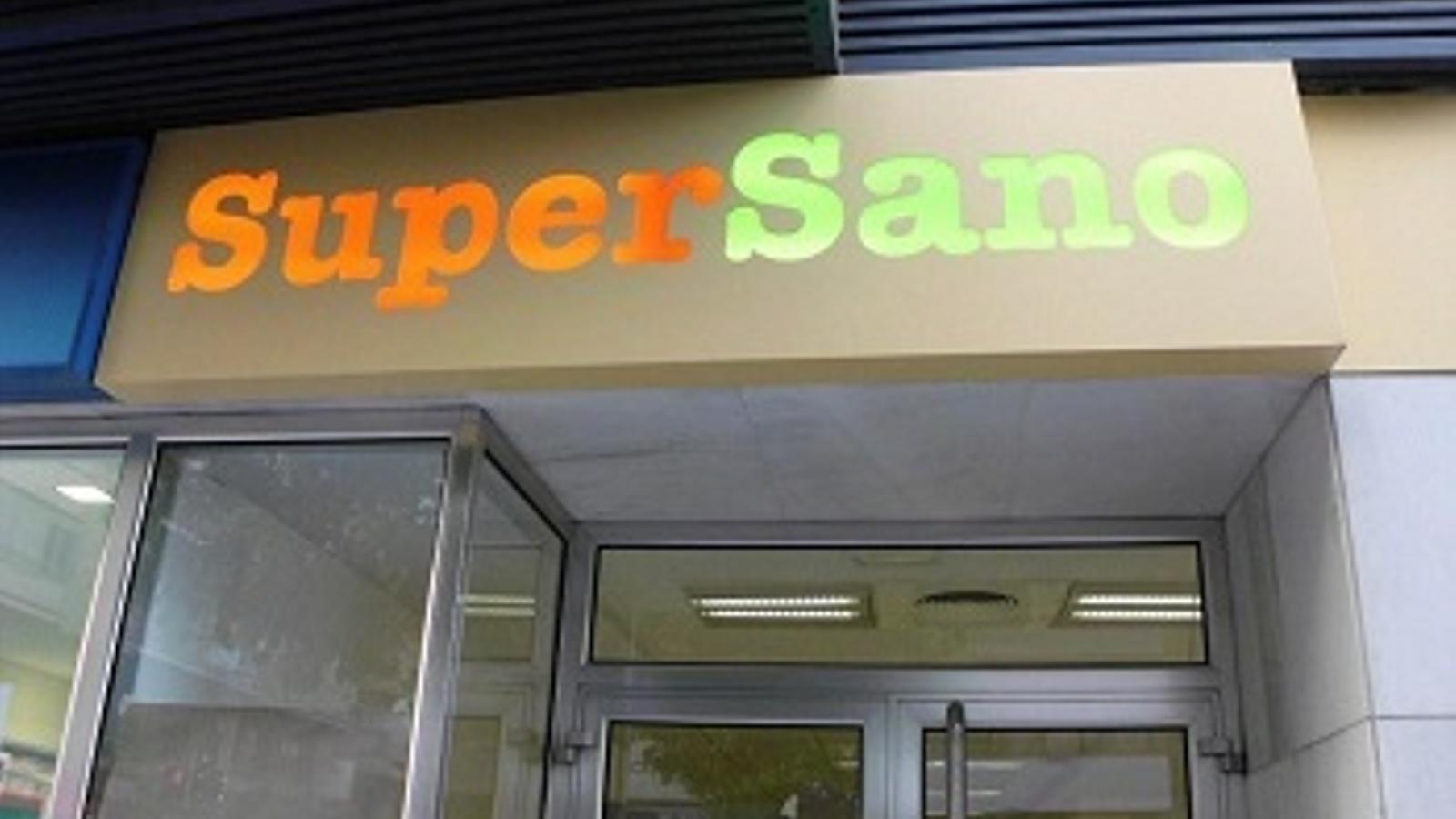 Nuevo SuperSano en la calle López de Hoyos de Madrid - 