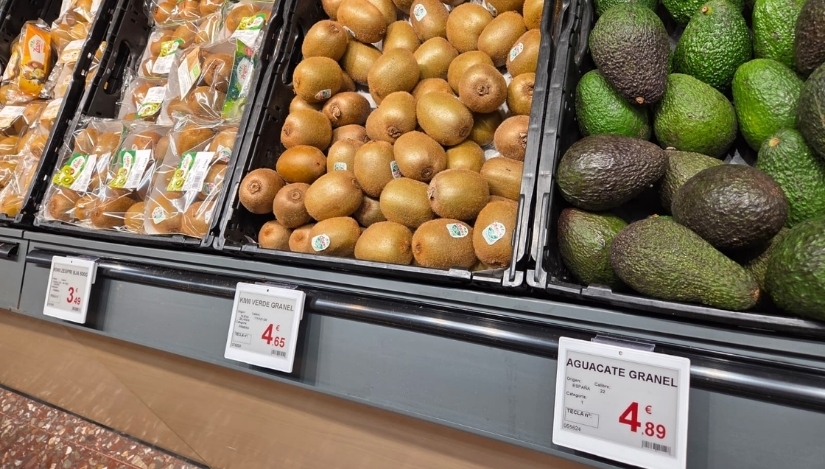 Alcampo invertirá 3,8 millones este año en etiquetas electrónicas para 84 de sus supermercados