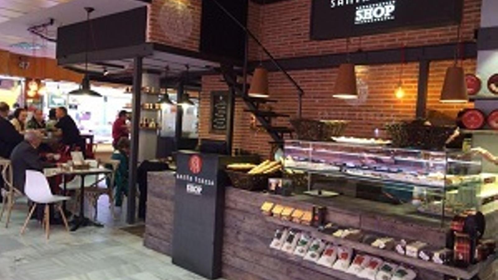 Santa Teresa acerca su comida gourmet al Mercado de Chamartín
