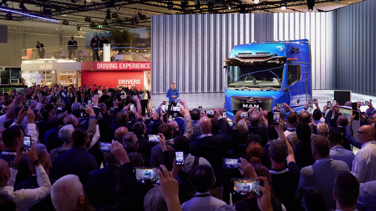 MAN pone a prueba su propuesta de electrificación en la IAA: los asistentes podrán probar los camiones
