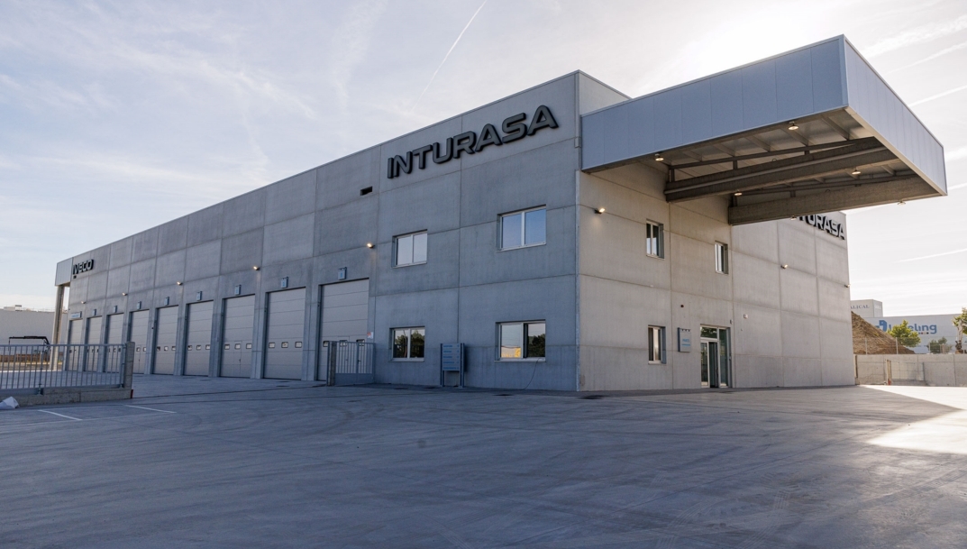 Iveco amplía su presencia en Lugo con nuevas instalaciones de su concesionario Inturasa Pérez Rumbao