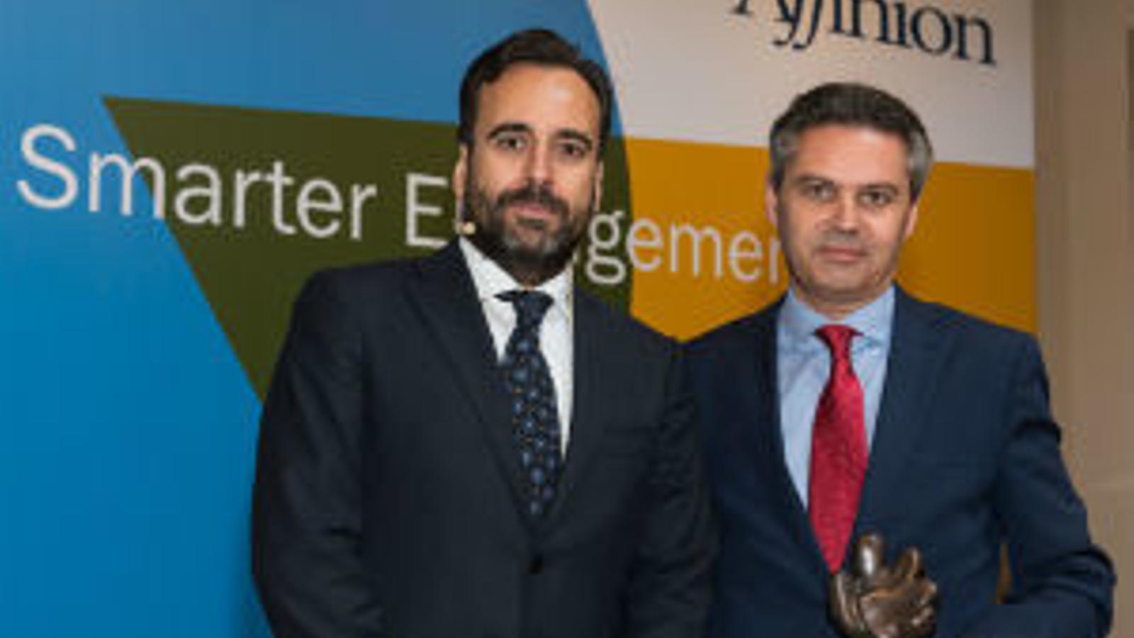 Miguel Ángel Conesa recoge el Premio Generosidad de Marca para Carrefour - 