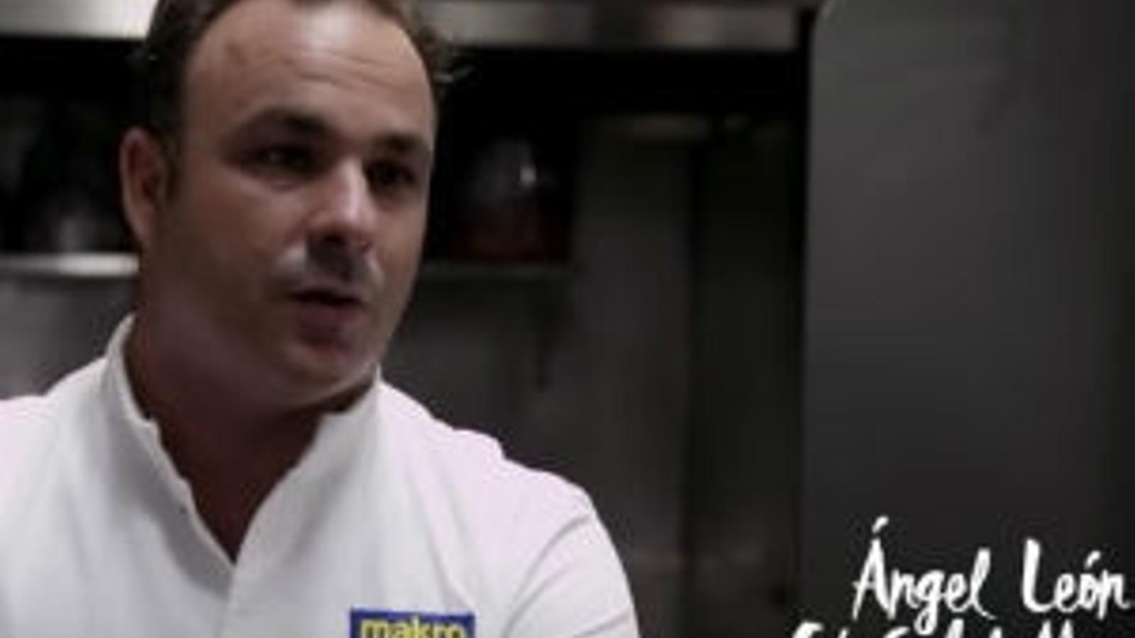 El chef Ángel León, pescadero por un día en Makro