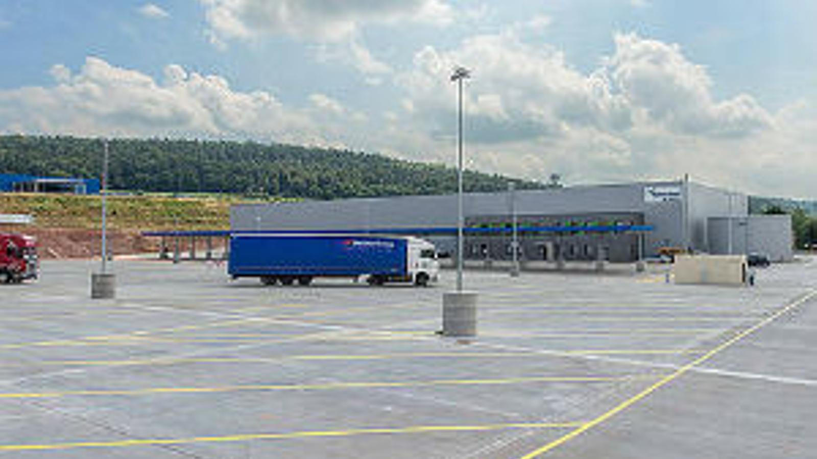 Palletways estrena un nuevo hub tras un 2016 de récord