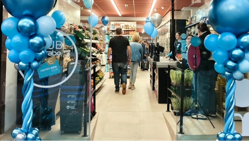 Caprabo abre su primer supermercado en Arenys de Munt (Barcelona)