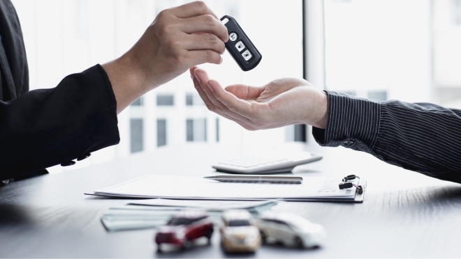 La prima media del seguro de coche baja en septiembre hasta los 393 euros, 27 menos que el mismo mes en 2025