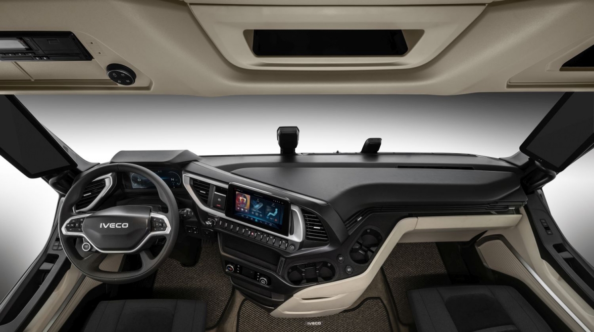 Interior de la cabina del nuevo Iveco S-way.