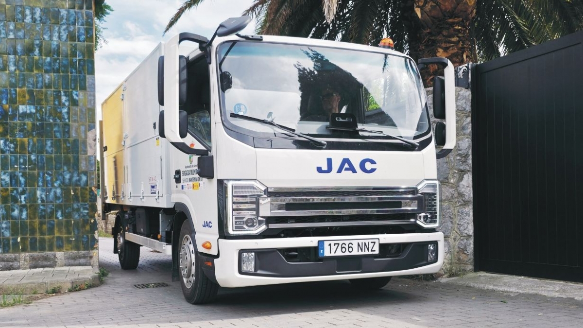 Prueba iJAC 4.2: Un funcionario con enchufe