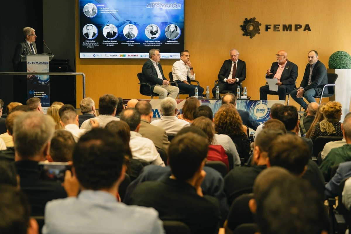 Imagen del primer Congreso de la Automoción de la Provincia de Alicante, celebrado hace un año.