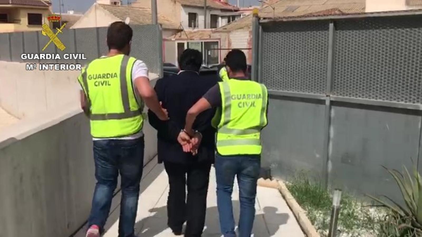Detenido un capo que defraudó 2,5 millones en fruta y verdura