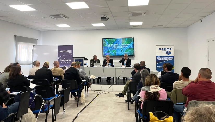 Pymetrans analiza el impacto de las nuevas obligaciones digitales y la modernización del transporte por carretera