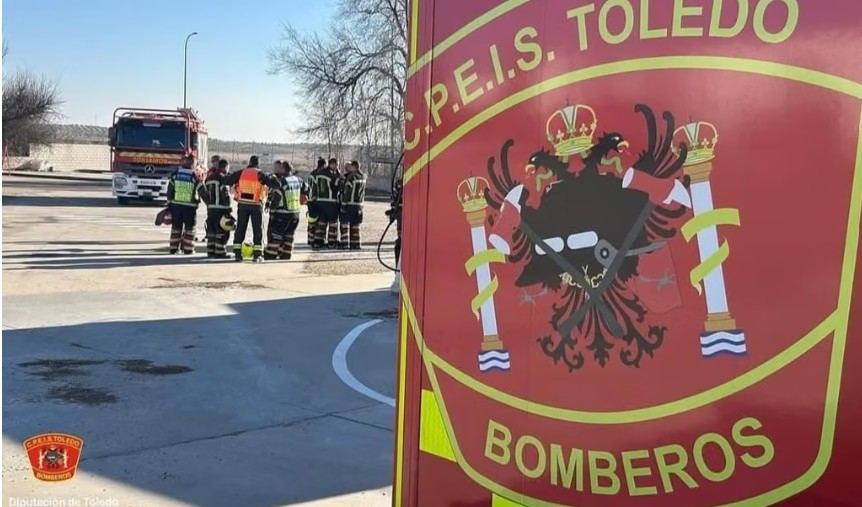 Ocho vehículos afectados por el incendio de un taller mecánico en Mocejón (Toledo)