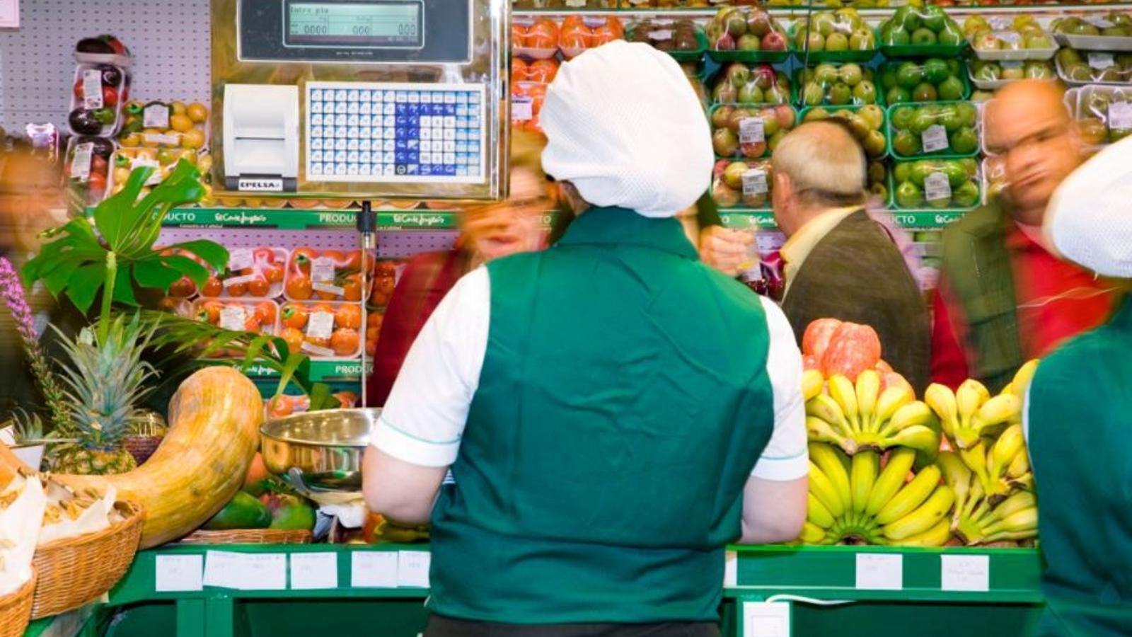 Sección de frutería de un supermercado de El Corte Inglés - 