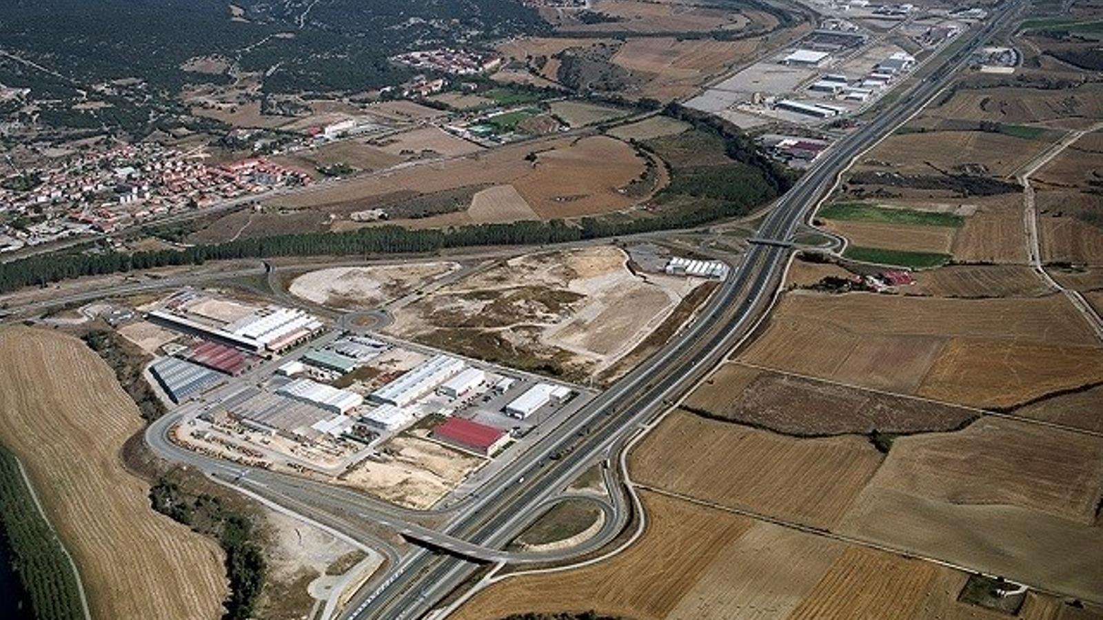 Vista aéra de la parcela donde Lidl instalará su nuevo centro logístico en Álava - Diputación de Álava